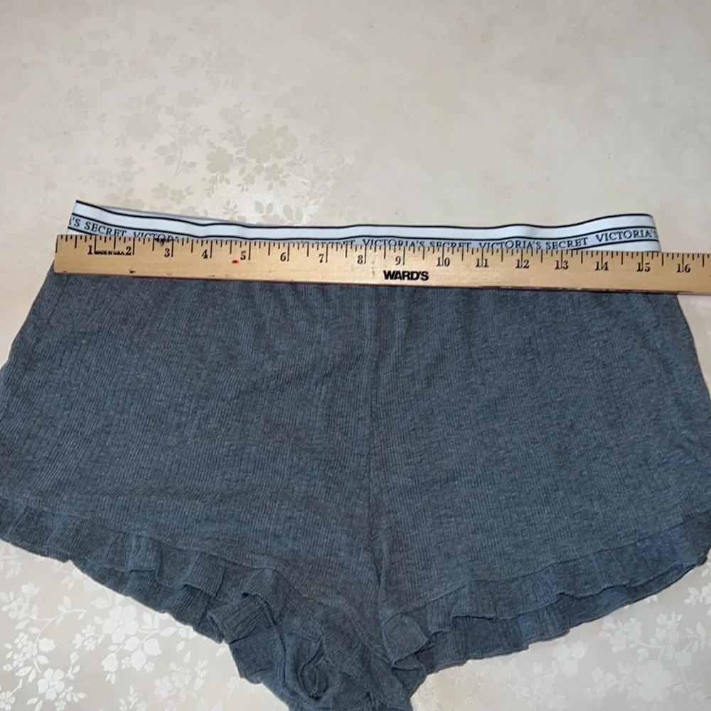 Victoria's Secret Gray pajama shorts Size L